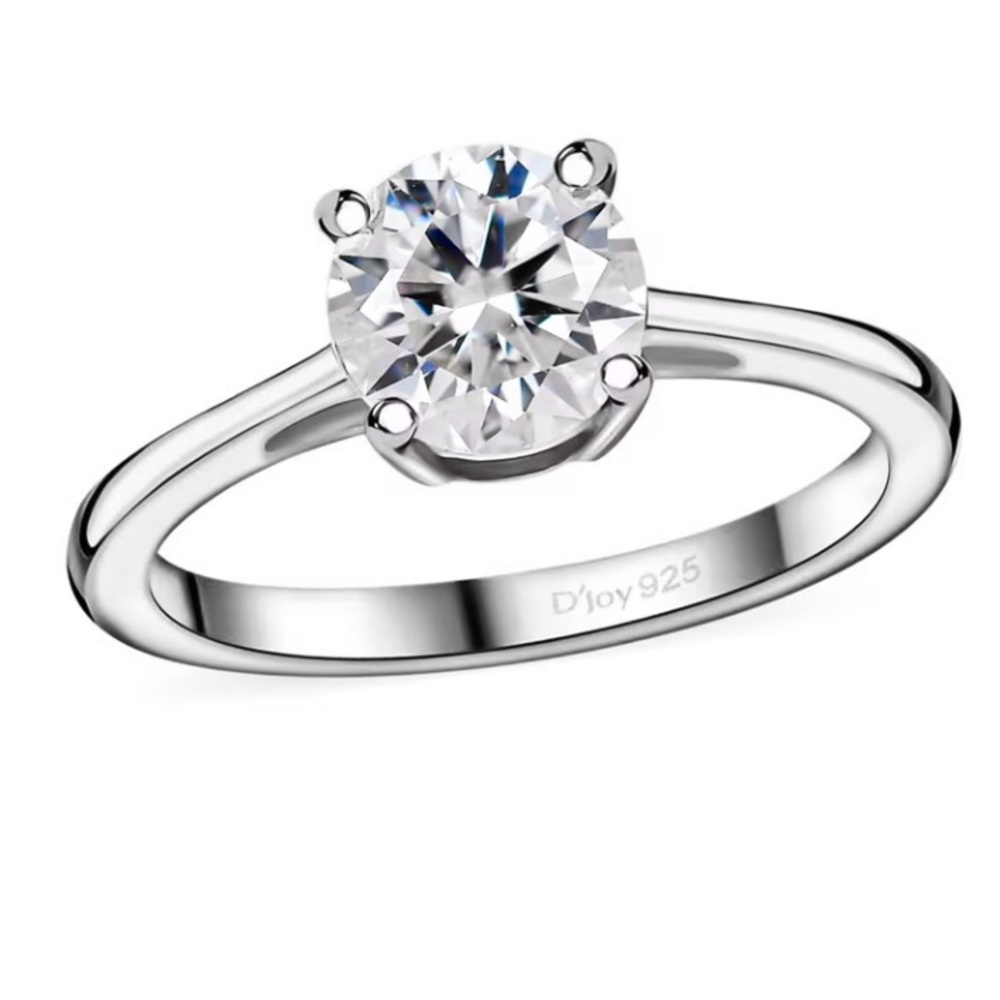 NWT 6.5mm Round Moissanite Solitaire! .90 carat in .925 Sterling Silver